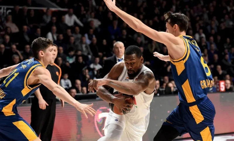 Euroleague: Η Μπούντουτσνοστ πήρε το ντέρμπι των ουραγών (video)