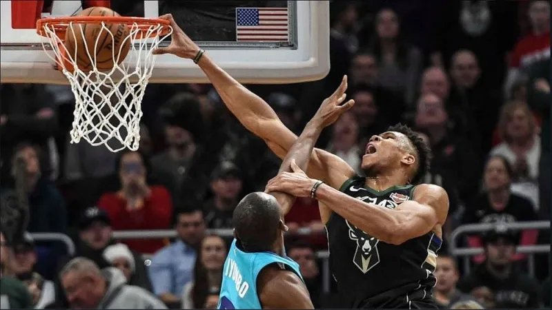 Ούτε ο Αντετοκούνμπο γλιτώνει από το Shaqtin' A Fool (video)