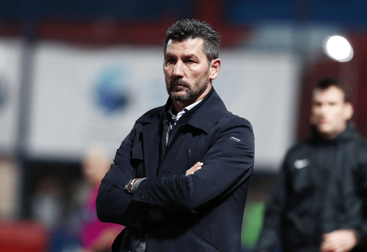 Oυζουνίδης: «Δεν πάμε μέχρι τέλους με το 3-5-2»