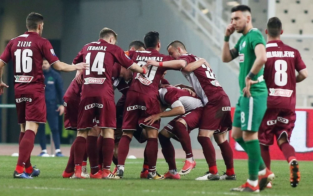 Παναθηναϊκός-ΑΕΛ 1-1: Η απόδραση των… 10