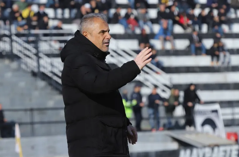 Βοσνιάδης: «Μακάρι και οι δύο στη 10άδα στο τέλος»