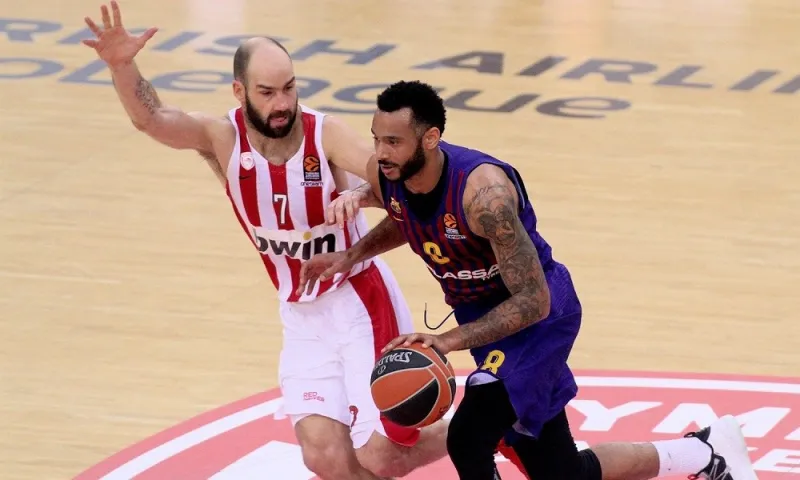 Ολυμπιακός - Μπαρτσελόνα 55-76 (highlights)