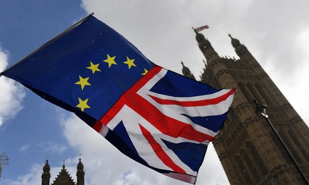 Νέο δημοψήφισμα για το Brexit θα ζητήσει σήμερα η Νίκολα Στέρτζον