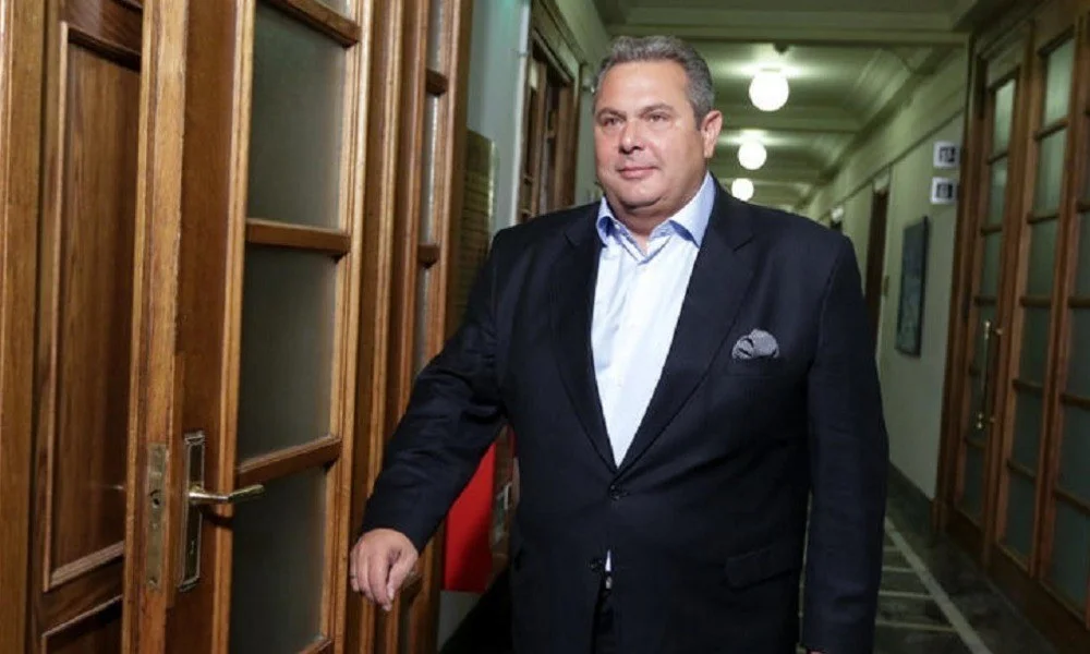 Δ. Καμμένος: Πολιτικά ηλίθιος ο Παπαχριστόπουλος