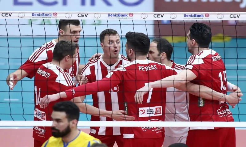 Ολυμπιακός - Παμβοχαϊκός 3-1: Στο ρελαντί στους «8» του Κυπέλλου