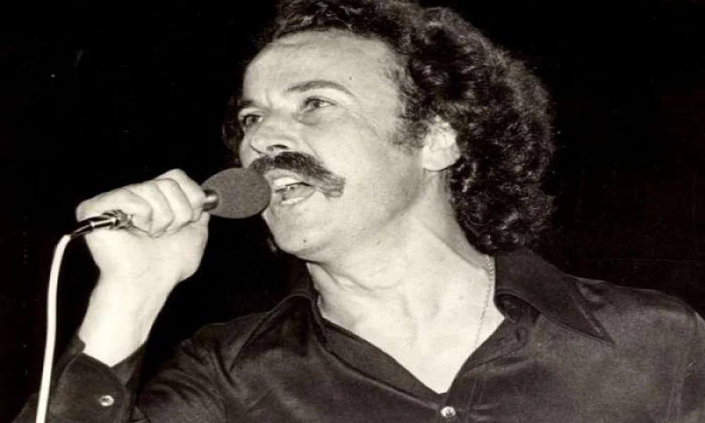 Το τραγούδι του Νίκου Ξυλούρη για τον Παναθηναϊκό (vid)