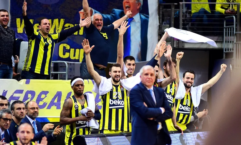 Η Φενερμπαχτσέ προκρίθηκε στα πλέι οφ
