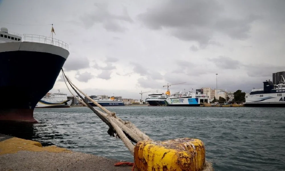 Απαγορευτικό απόπλου από Πειραιά, Ραφήνα και Λαύριο
