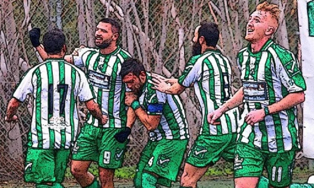 Ατσαλένιος: Επική ανακοίνωση ενόψει..Άγιου Βαλεντίνου (pic)