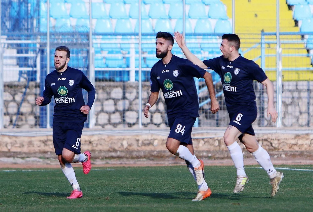 Απόλλων Σμύρνης: Αποστολή με Γκίνο, Μπεντινέλι