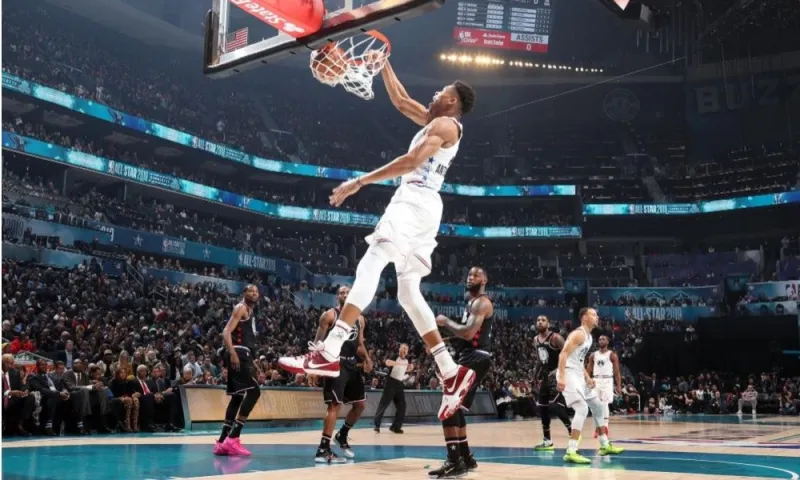 Η φωτογραφία των αρχηγών του All-Star Game, Λεμπρόν και Αντετοκούνμπο (pic)