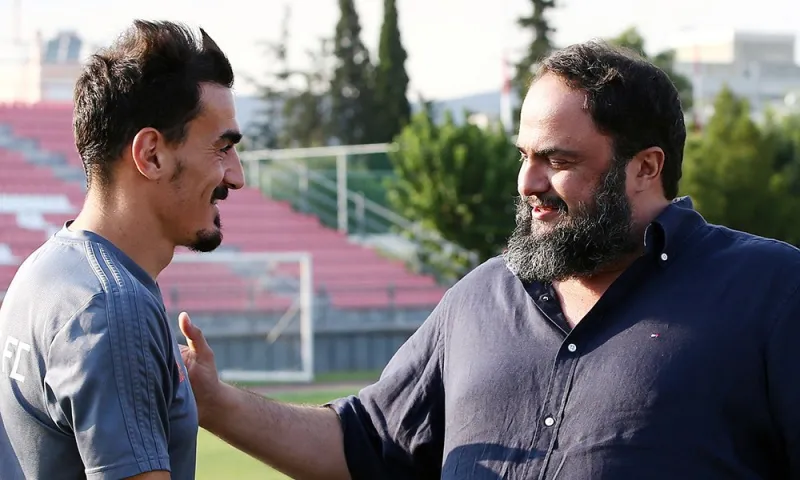 Το μήνυμα του Μαρινάκη στον Λάζαρο...