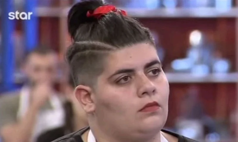 MasterChef: «Αφού δεν του 'κατσα μπουνιά, να παρακαλάει», είπε παίκτρια για κριτή! (vid)