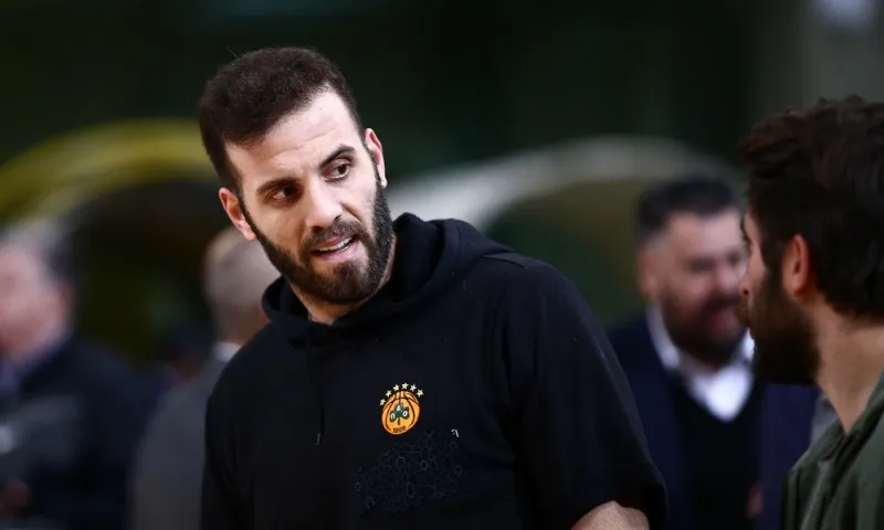 Παππάς σε Αντετοκούνμπο: «Γιαννάρα αν δεν τα καταφέρνεις μονός, φέρε τον ΛεΜπρόν» (vid)