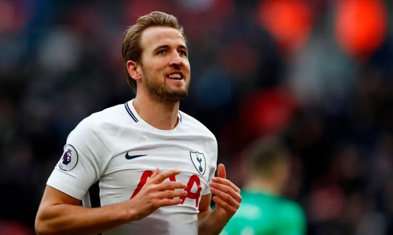 Τότεναμ: Επέστρεψε ο Κέιν (pic)