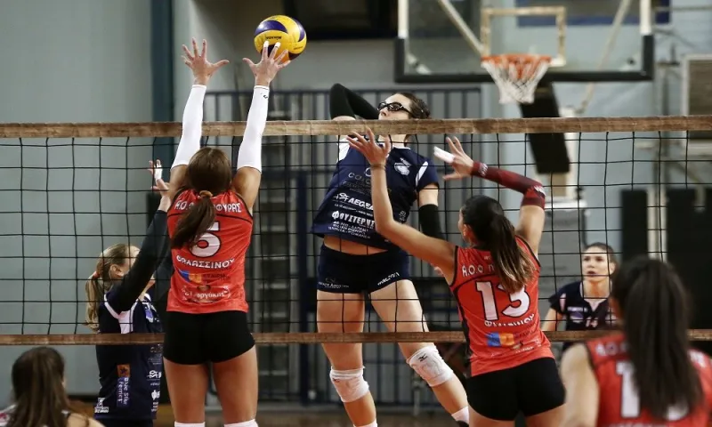 Βόλεϊ Α1 γυναικών: Ο ΑΟ Θήρας τα βρήκε σκούρα με τον Ποφύρα