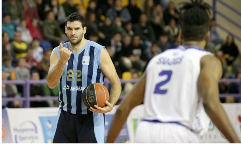 Κολοσσός - Παναθηναϊκός: Από το αεροδρόμιο στο παρκέ ο Μαυροειδής