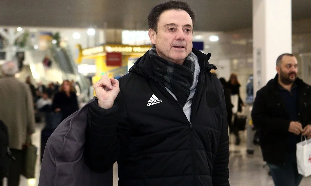 Πιτίνο: «Πρέπει να αλλάξουμε το πως παίζουμε στα εκτός έδρας παιχνίδια»