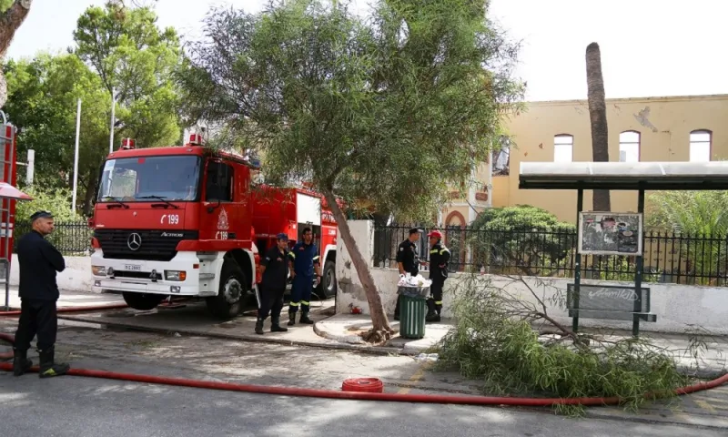 Τραγωδία στη Θεσσαλονίκη – Νεκρός πυροσβέστης στη Σίνδο
