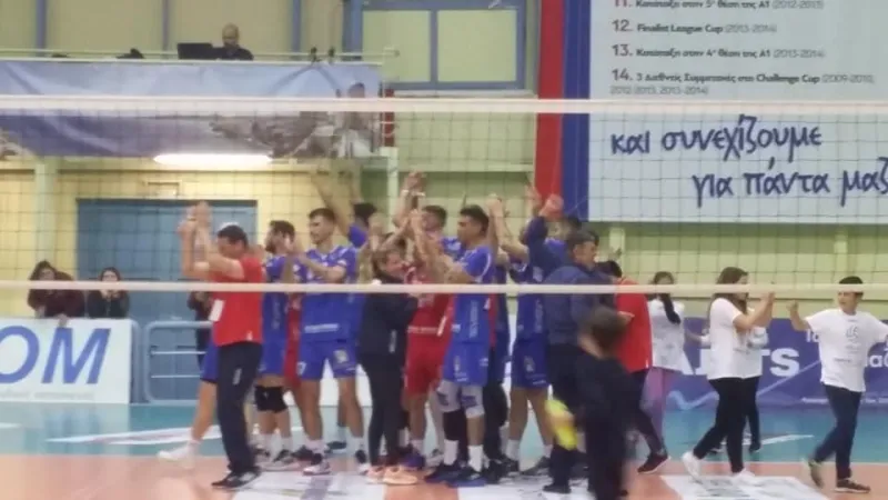 Φοίνικας – Ολυμπιακός 3-2: Τέλος στο αήττητο!
