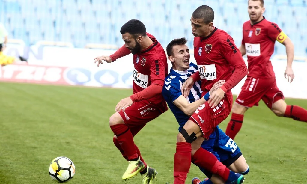 Football League: Ισόπαλο το ντέρμπι, ξεφεύγει ο Απόλλων Λάρισας