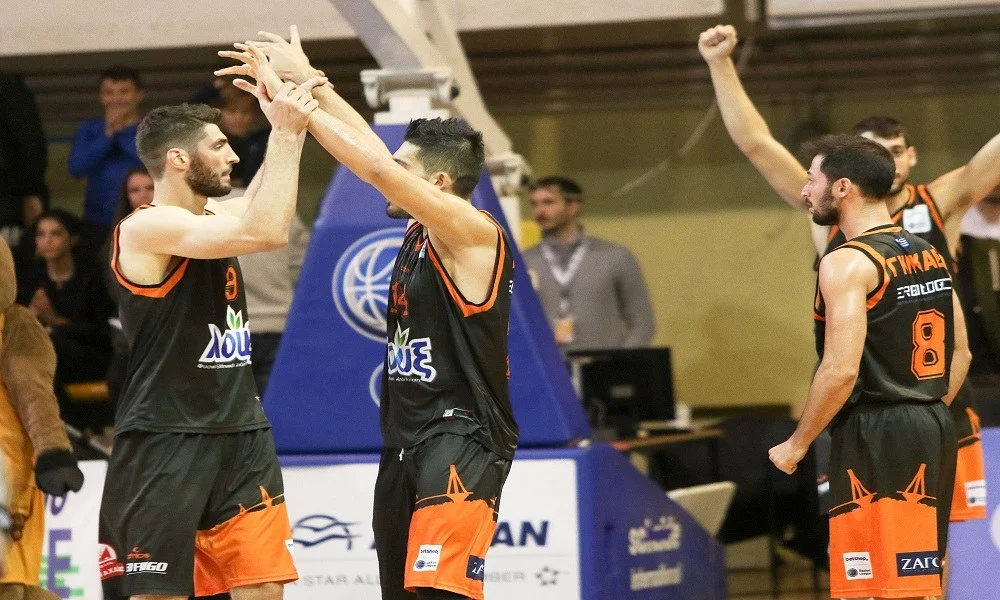 Ο Προμηθέας επιμένει Ελληνικά!