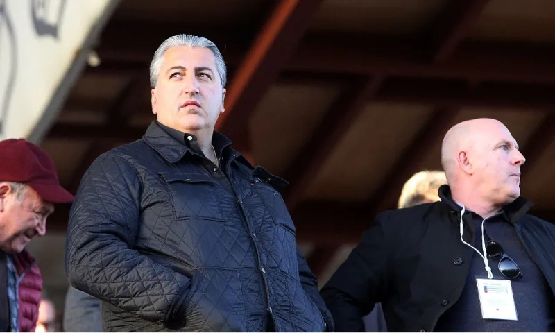 Σύνδεσμοι ΟΦΗ: «Μιχάλη Μπούση, ούτε βήμα πίσω»