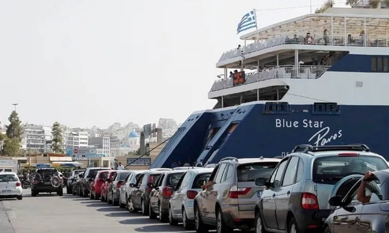 Καθαρά Δευτέρα: Αυξημένη η κίνηση στα λιμάνια