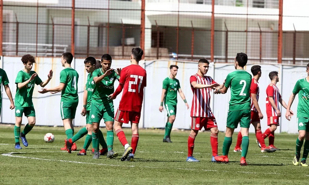Ολυμπιακός-Παναθηναϊκός: Fair play στην Κ17 (video)