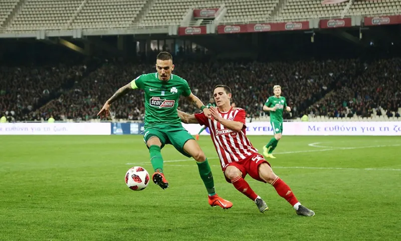 Ποντένσε: «Ήταν οπλισμένοι με μαχαίρια»