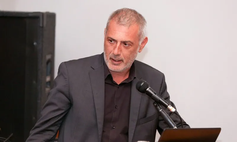 Γιάννης Μώραλης: Απάντησε στον Πέτρο Κόκκαλη