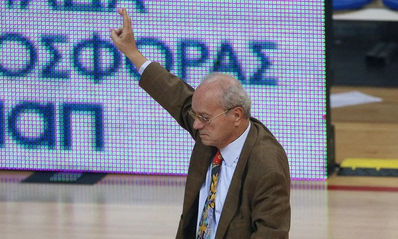 Κηδεία Θανάση Γιαννακόπουλου: Η ώρα που θα γίνει