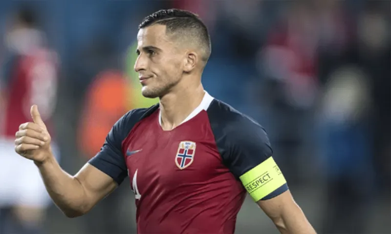 Ελαμπντελαουί: Από τα πόδια του το 1-0 της Νορβηγίας (vid)