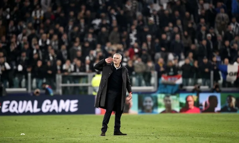 Special Ligue 1: Ο Μουρίνιο στη Γαλλία. Πού όμως;