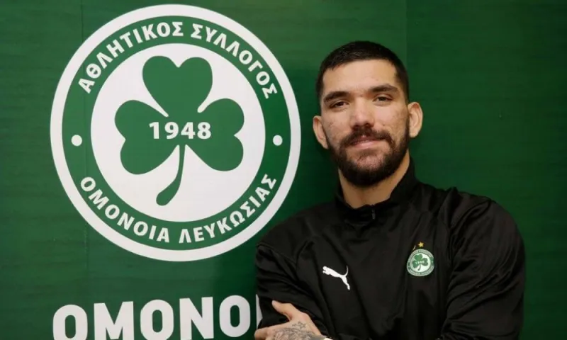 Αγόρασε Κολοβό η Ομόνοια
