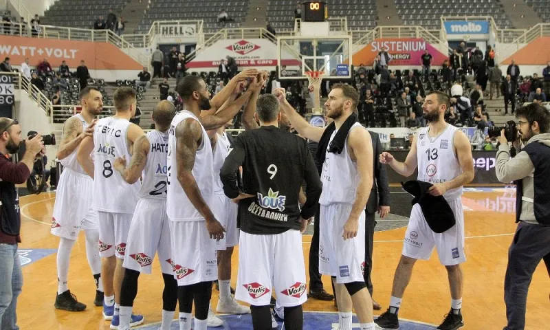Ήφαιστος: Πρωινή βόλτα πριν τον Προμηθέα (vid)