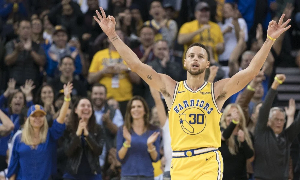 NBA: Ο Κάρι συνεχίζει να «χαζεύει» κόσμο (pic)