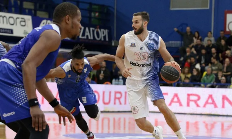 Χολαργός - Λαύριο 73-66: «Καθάρισαν» οι Τάλτον, Γιάνκοβιτς
