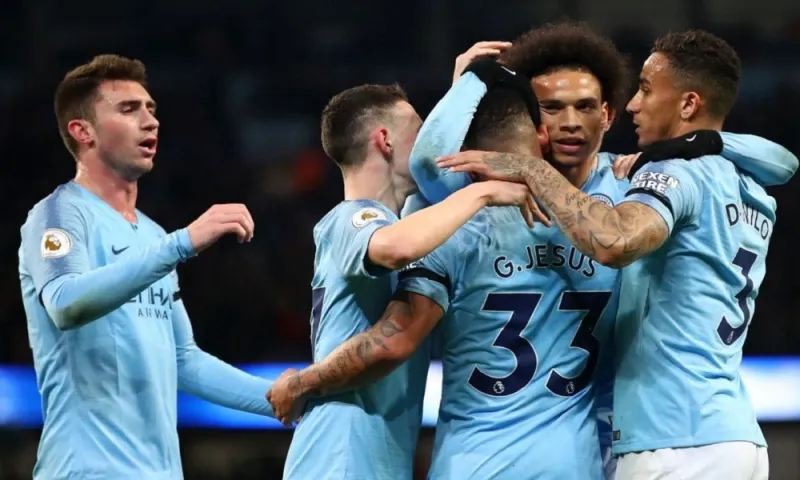 Premier League: Έπιασε... 13άρι η Μάντσεστερ Σίτι