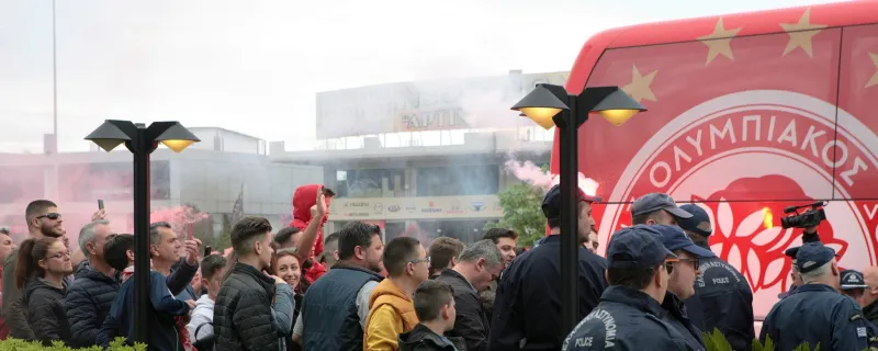 Ολυμπιακός: Υποδοχή στο Αγρίνιο (photos)
