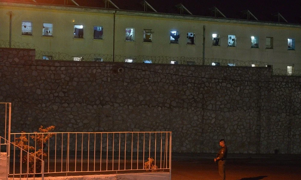 Τρίκαλα: Νεκρός κρατούμενος στις φυλακές (video)