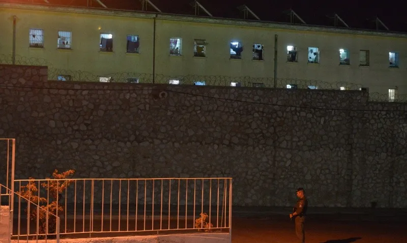 Τρίκαλα: Νεκρός κρατούμενος στις φυλακές (video)
