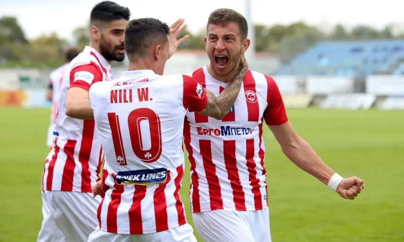 Football League: Ακάθεκτος ο Πλατανιάς