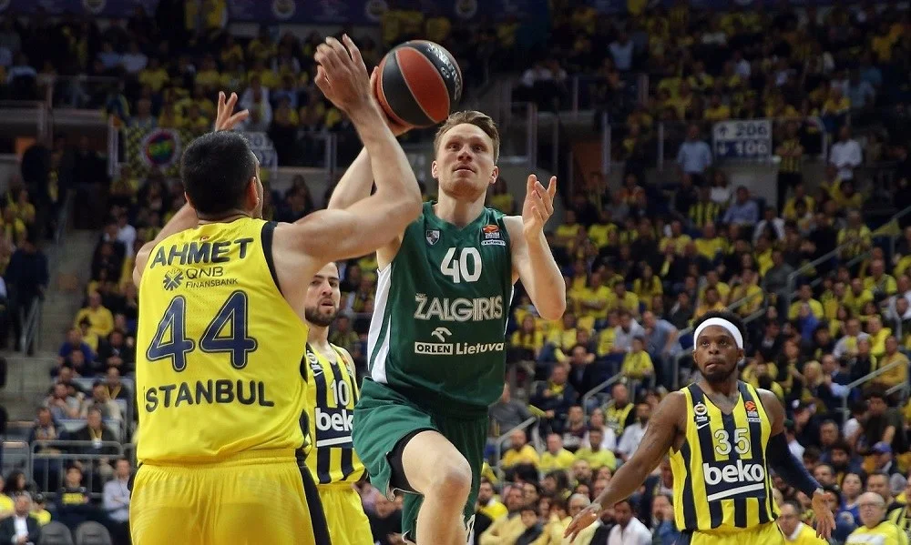 Break και η Ζαλγκίρις, 82-80 την Φενερμπαχτσέ!!! (video)