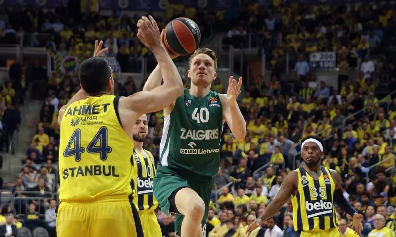 Break και η Ζαλγκίρις, 82-80 την Φενερμπαχτσέ!!! (video)