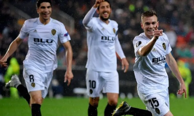 Βαλένθια-Βιγιαρεάλ 2-0: Άνετα στους «4» (vid)
