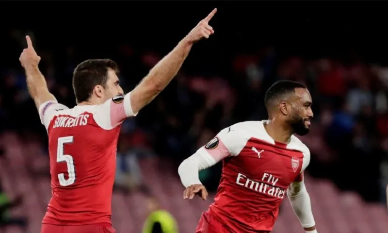 Νάπολι – Άρσεναλ 0-1: «Κανονιά» Λακαζέτ (vid)