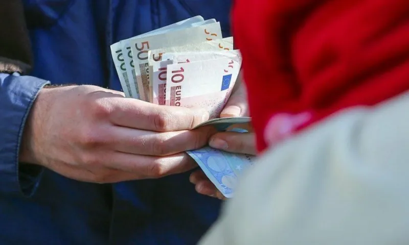 Δώρο Πάσχα: Μέχρι τη Μ. Τετάρτη υποχρεωτικά η καταβολή του
