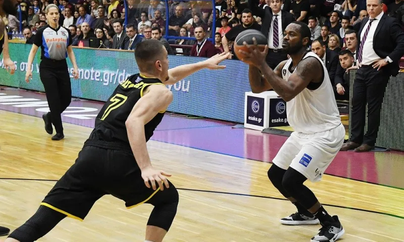 Ήφαιστος - Άρης 73-64: «Κλείδωσαν» την επτάδα οι νησιώτες