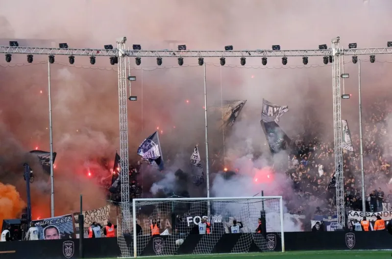 ΠΑΟΚ: Πήρε φωτιά η Θύρα 4! (video)
